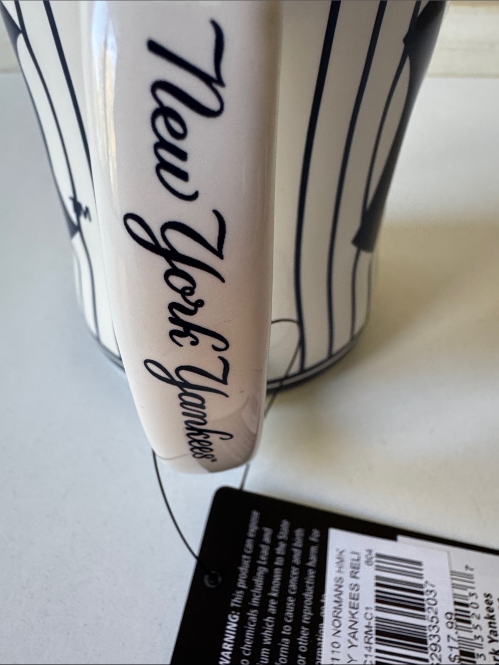 Tervis White and Navy NY Yankees Pinstripe T2 Stainless Tumbler and Mug Set - Picture 14 of 16
